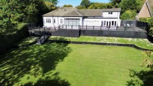 Photo 24- click for photo gallery